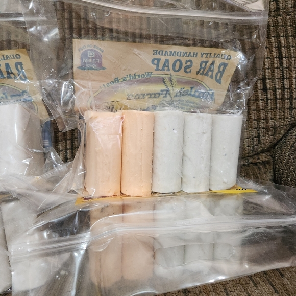 Amish Farm Soap 4 packs 5 huge bars 5oz each soap total 20 bars Made in USA - Picture 6 of 6